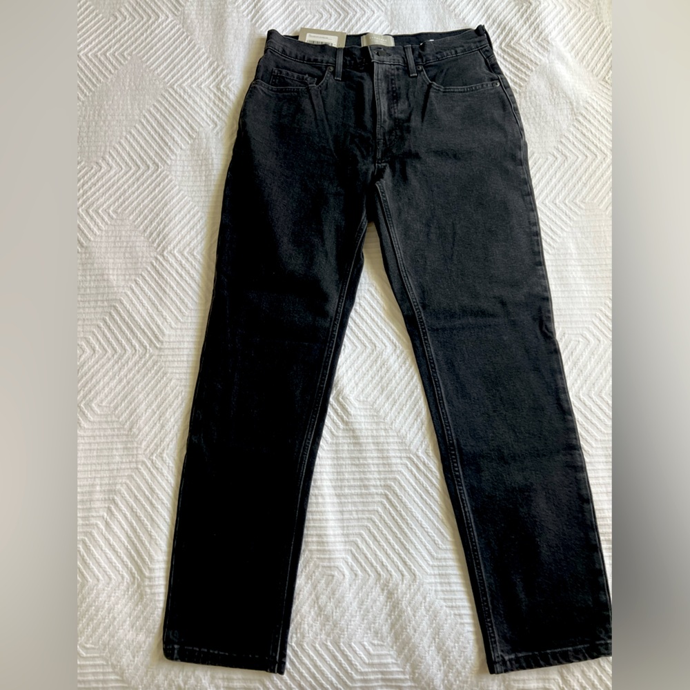NWT - Everlane - “The Original Cheeky Jean” -  black Straight Jeans - 29 regular